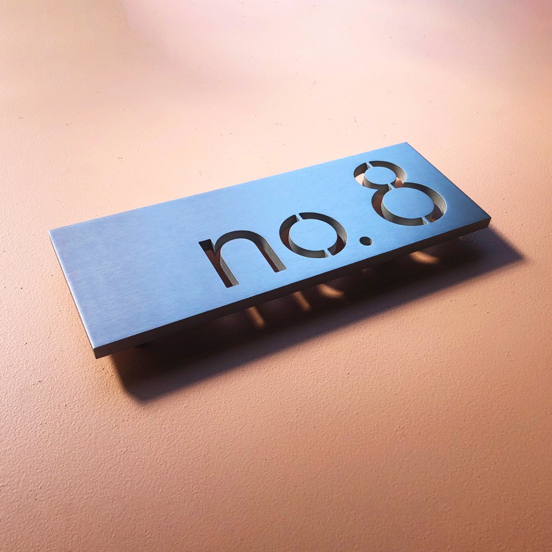 Brushed Aluminum